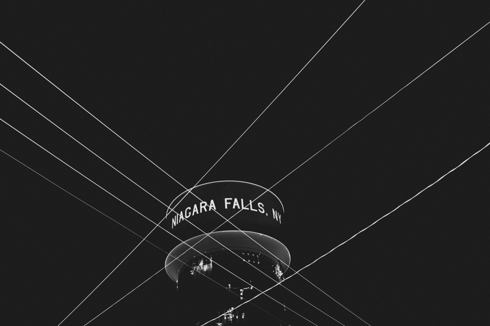Niagara Falls observation tower beneath intersecting power lines